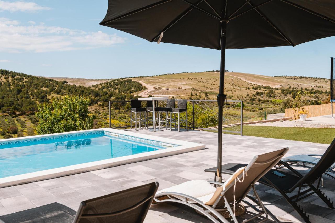 Guest House "The View" - With A Pool Donje Polje 外观 照片
